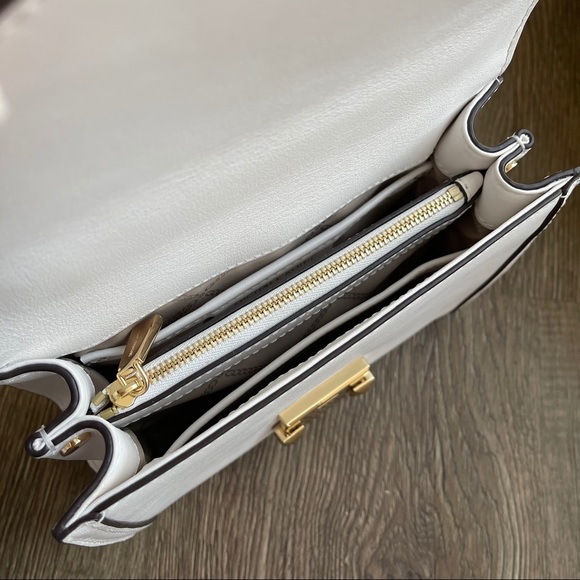 ↠ SOLD ↞ - Picture 8 of 9